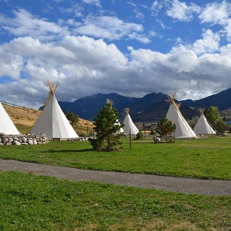Dreamcatcher Tipi Hotel Gardiner Esterno foto