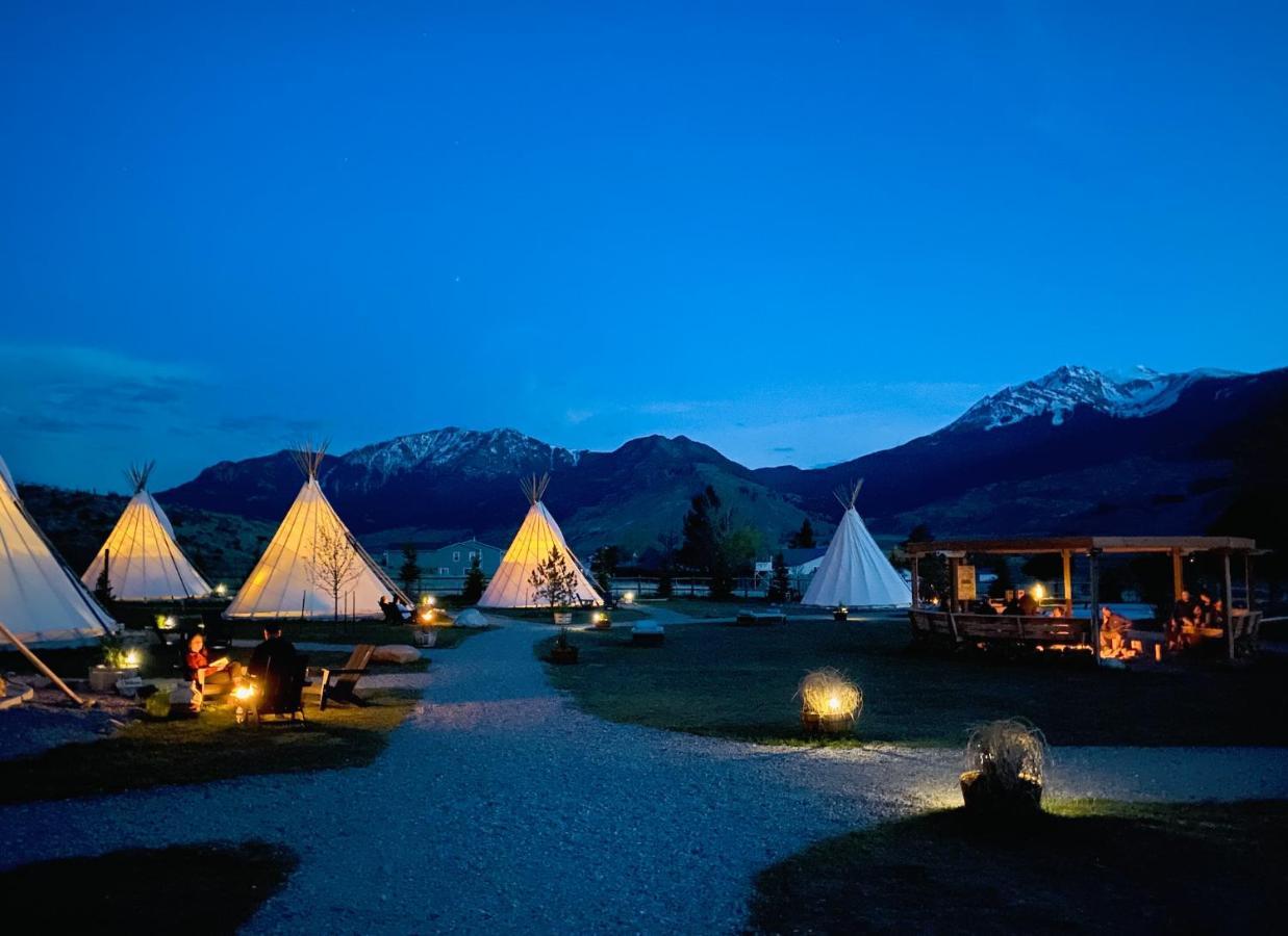 Dreamcatcher Tipi Hotel Gardiner Esterno foto