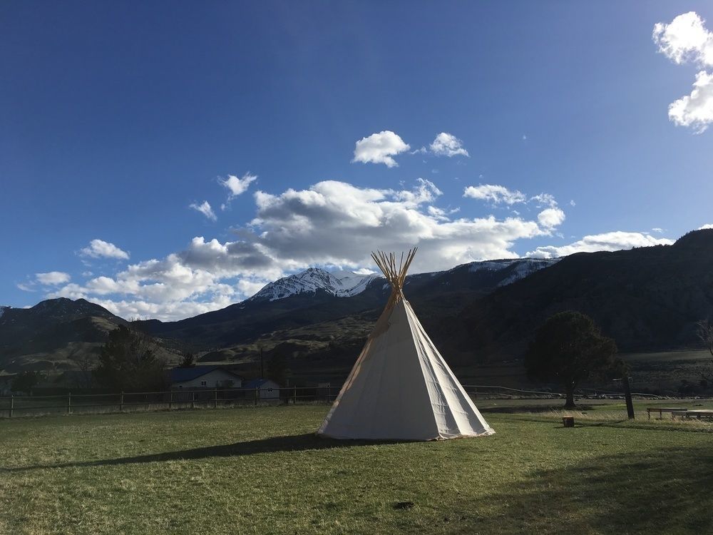 Dreamcatcher Tipi Hotel Gardiner Esterno foto
